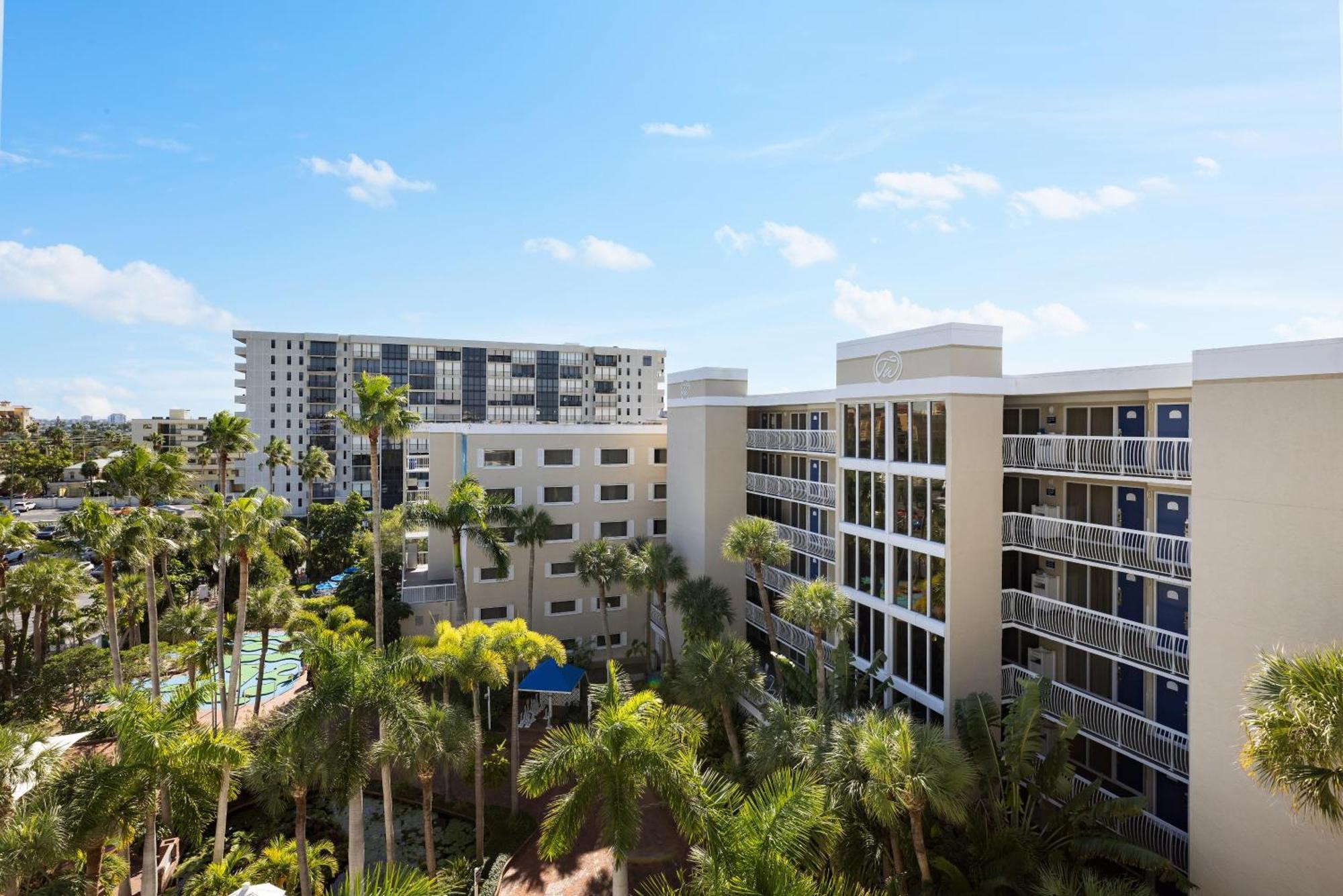 Island Grand At Tradewinds Hotell St. Pete Beach Exteriör bild